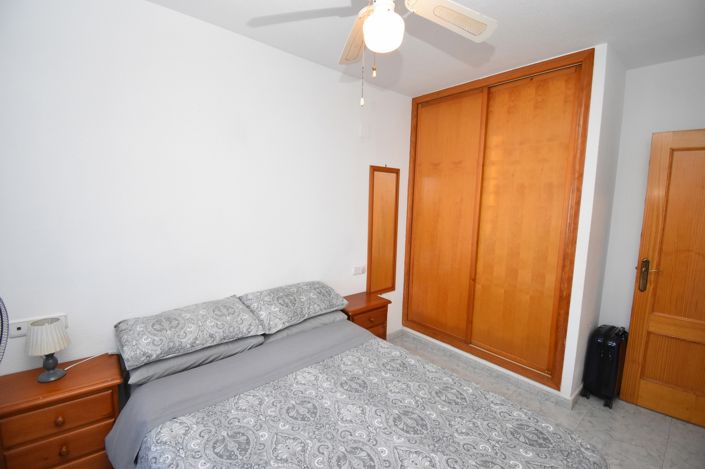 Image No.12-2 Bed Property for sale