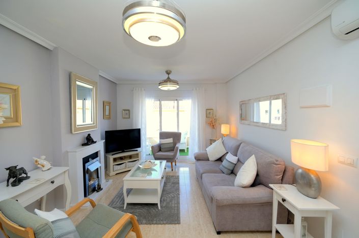 Image No.6-1 Bed Property for sale