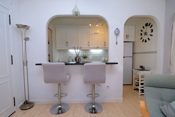 Image No.8-1 Bed Property for sale