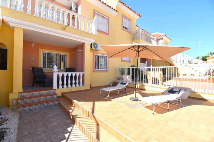 Image No.20-2 Bed Property for sale