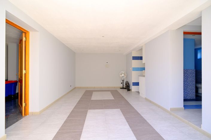 Image No.15-5 Bed Villa for sale