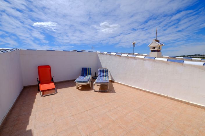 Image No.3-2 Bed Property for sale