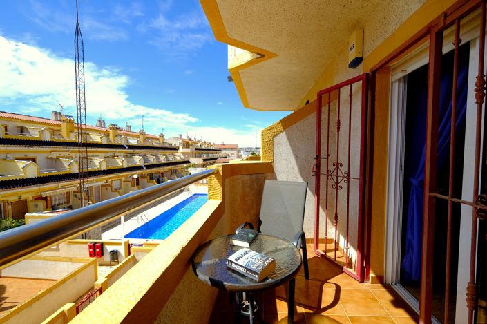 Image No.6-2 Bed Property for sale