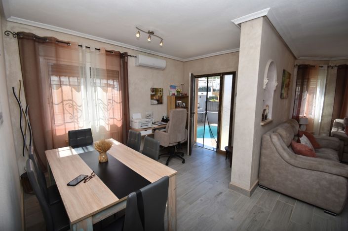 Image No.10-3 Bed Villa for sale