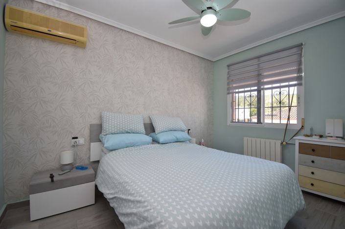 Image No.15-3 Bed Villa for sale