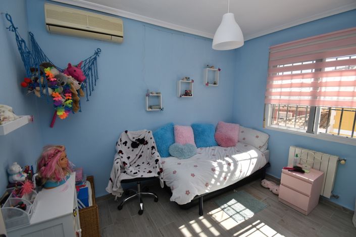 Image No.17-3 Bed Villa for sale