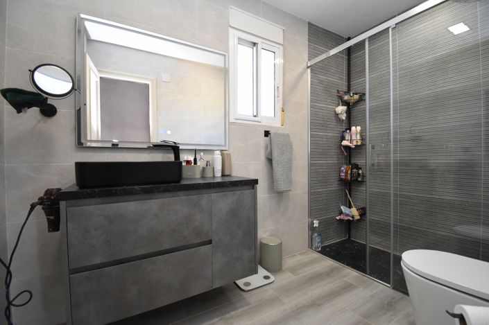 Image No.21-3 Bed Villa for sale