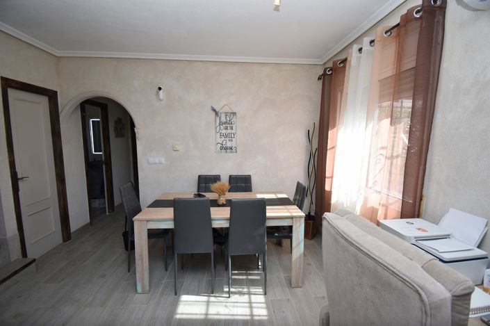 Image No.6-3 Bed Villa for sale