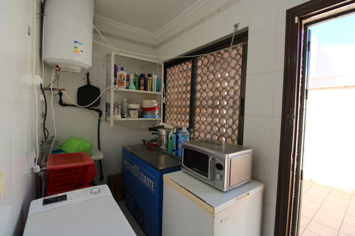 Image No.10-Villa de 4 chambres à vendre à La Zenia