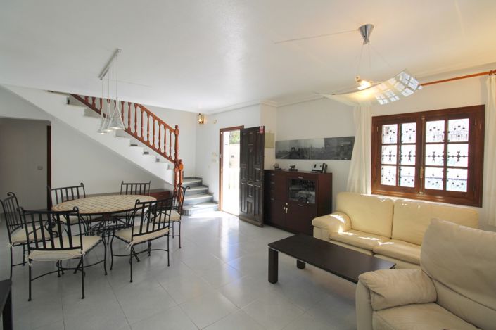 Image No.2-Villa de 4 chambres à vendre à La Zenia