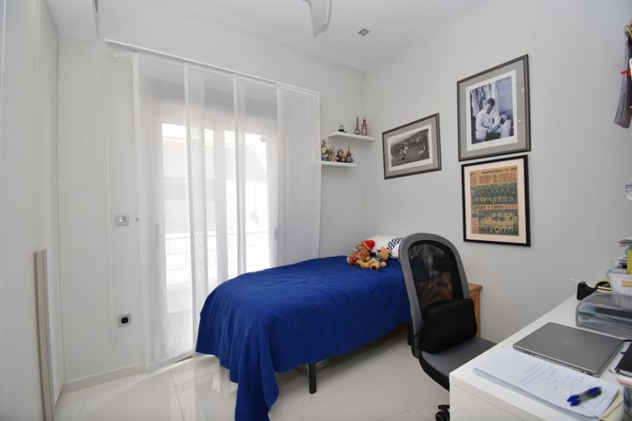 Image No.16-3 Bed Villa for sale