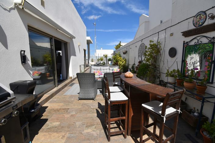 Image No.29-3 Bed Villa for sale