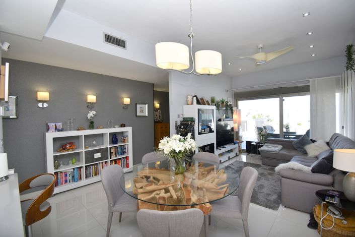 Image No.6-3 Bed Villa for sale