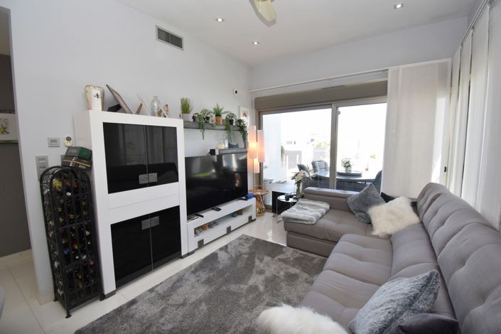 Image No.8-3 Bed Villa for sale