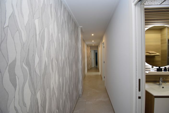 Image No.15-3 Bed Property for sale