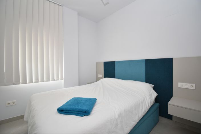 Image No.16-3 Bed Property for sale