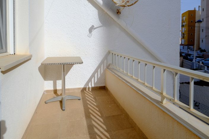 Image No.14-2 Bed Property for sale