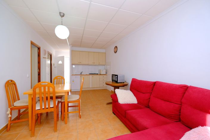 Image No.4-2 Bed Property for sale