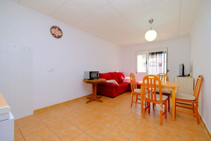 Image No.5-2 Bed Property for sale