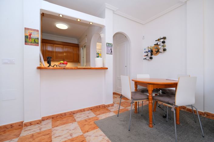 Image No.8-2 Bed Bungalow for sale