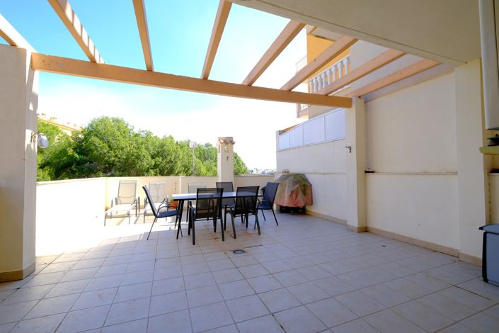 Image No.2-2 Bed Property for sale