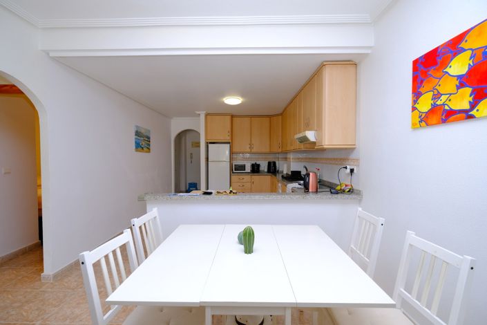 Image No.6-2 Bed Property for sale