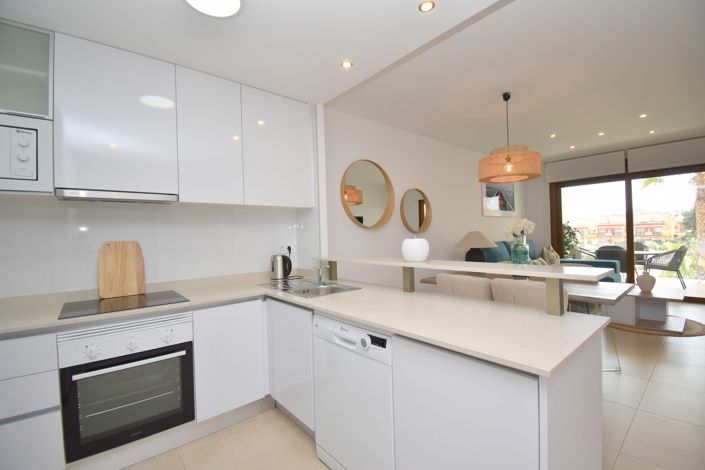 Image No.5-2 Bed Property for sale