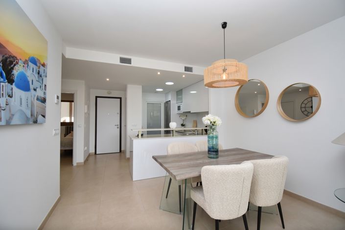 Image No.6-2 Bed Property for sale