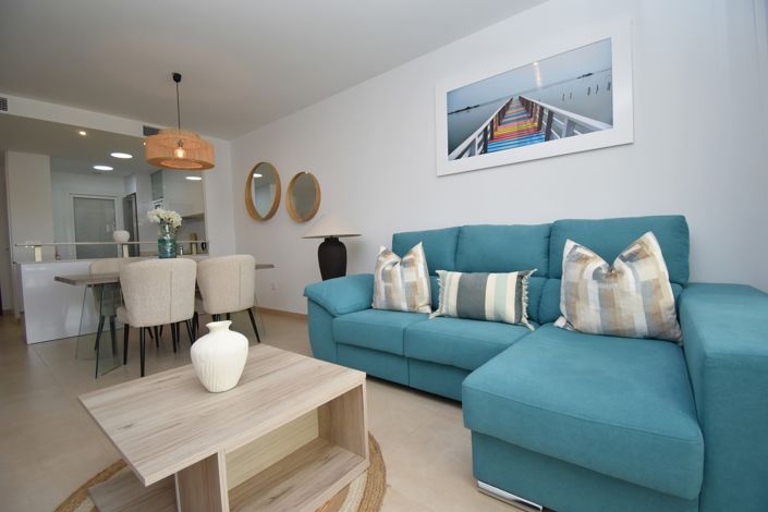 Image No.9-2 Bed Property for sale