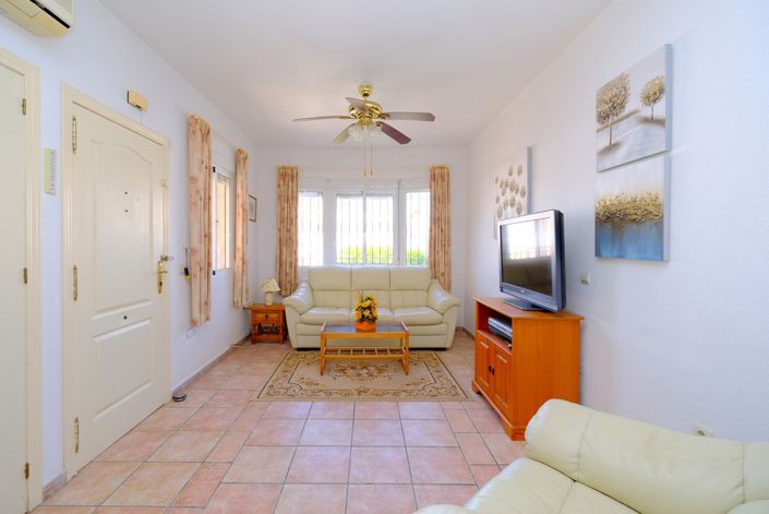 Image No.4-3 Bed Villa for sale