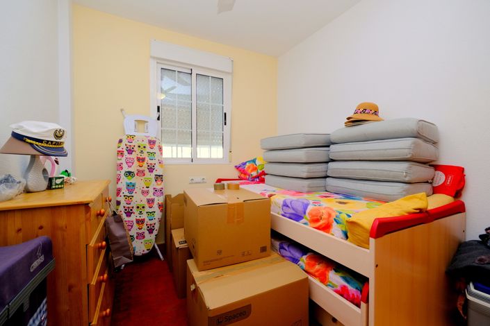 Image No.9-2 Bed Townhouse for sale