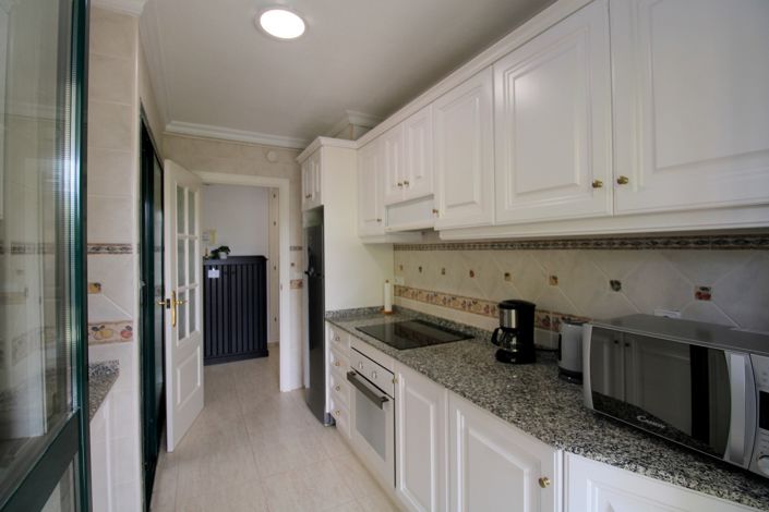 Image No.14-2 Bed Property for sale