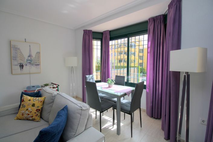 Image No.18-2 Bed Property for sale