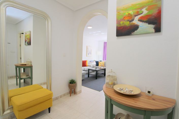 Image No.5-2 Bed Property for sale