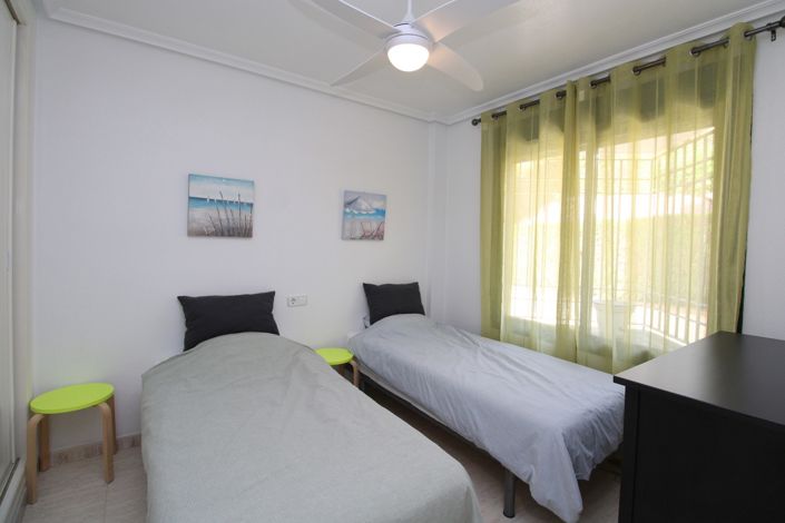 Image No.9-2 Bed Property for sale