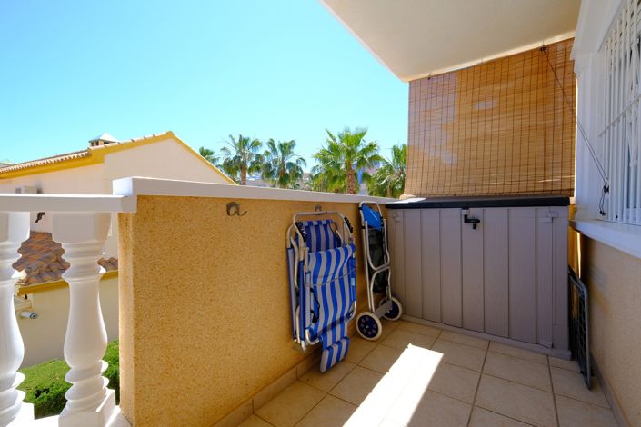 Image No.14-1 Bed Property for sale