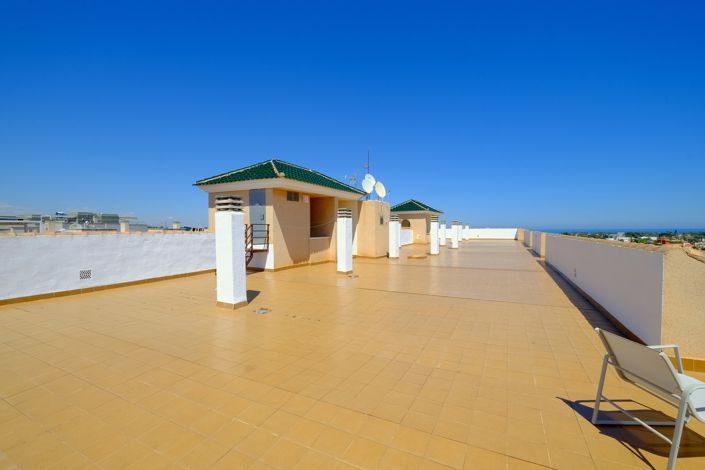 Image No.15-1 Bed Property for sale