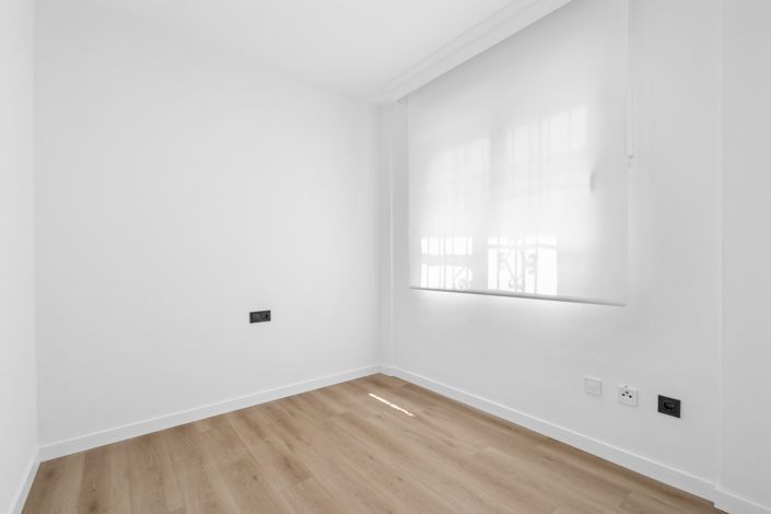 Image No.14-3 Bed Villa for sale