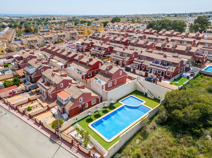 Image No.23-3 Bed Villa for sale