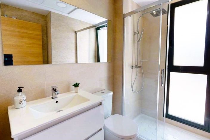 Image No.16-3 Bed Property for sale