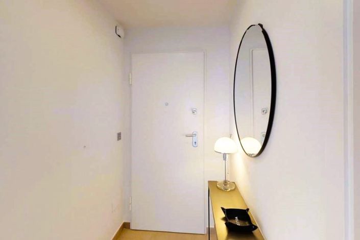 Image No.17-3 Bed Property for sale