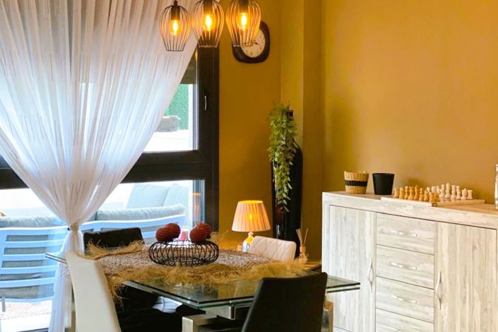 Image No.6-3 Bed Property for sale