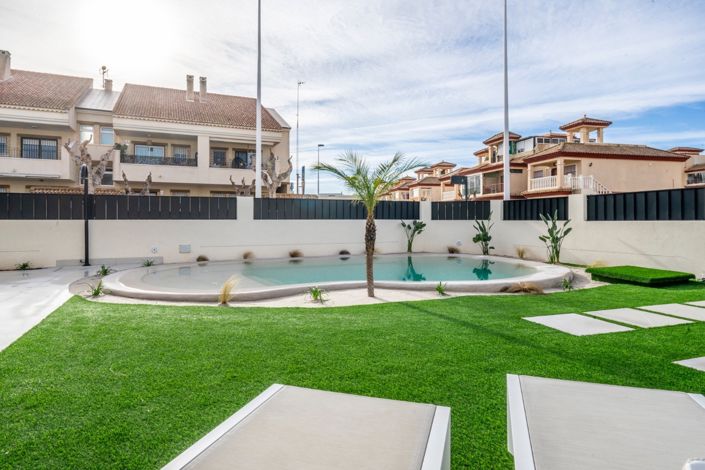 Image No.5-3 Bed Villa for sale