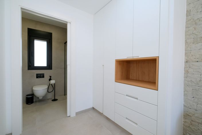 Image No.24-3 Bed Villa for sale