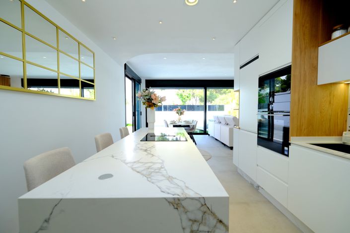 Image No.9-3 Bed Villa for sale