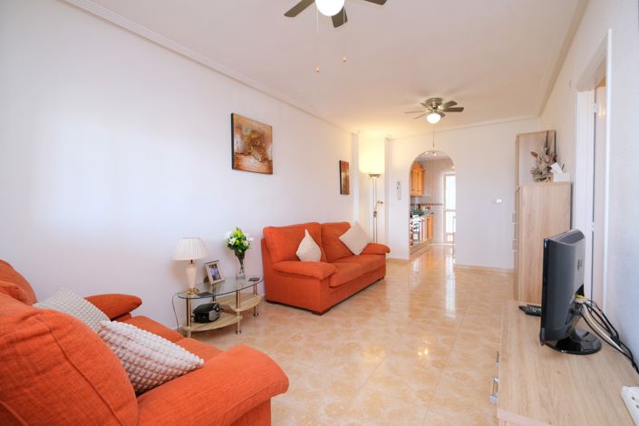 Image No.4-2 Bed Property for sale