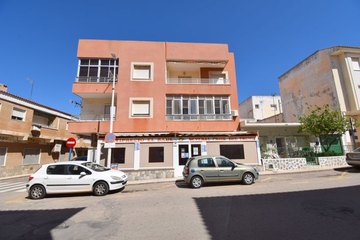 Image No.26-2 Bed Property for sale