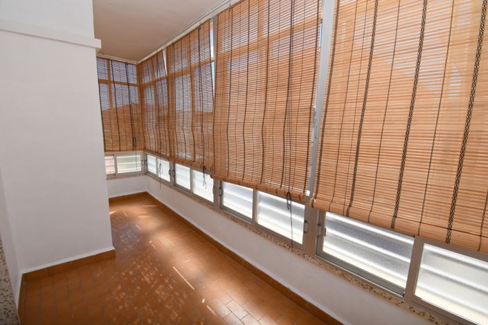 Image No.3-2 Bed Property for sale