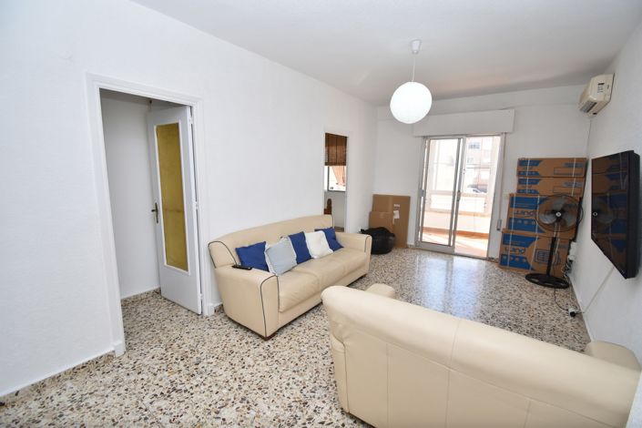 Image No.8-2 Bed Property for sale