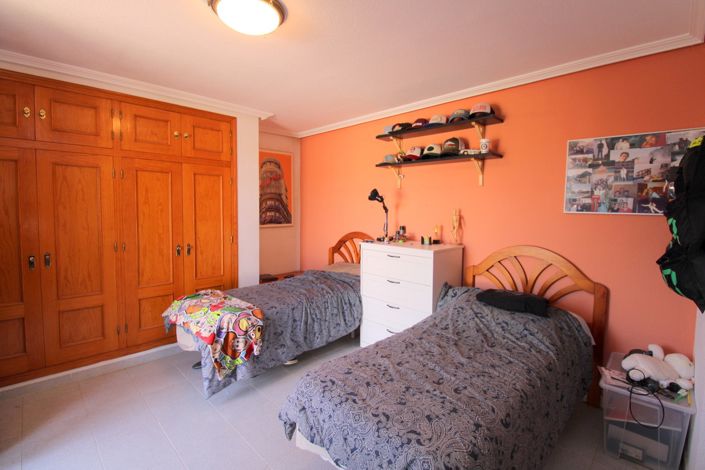 Image No.16-3 Bed Villa for sale